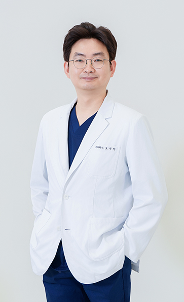 마음담은치과 의료진 오석찬 대표원장