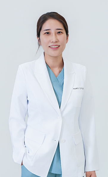 마음담은치과 의료진 김정진 대표원장